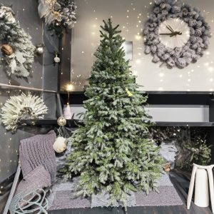 Firlliant Montery Pine Christmas Tree