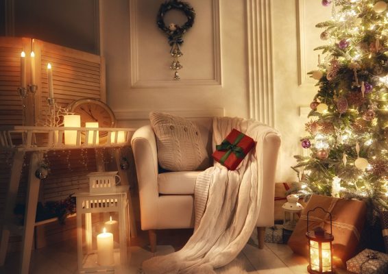10 Unique Christmas Tree Themes to Try This Year